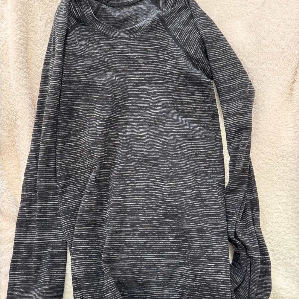Women's Gray Striped Top